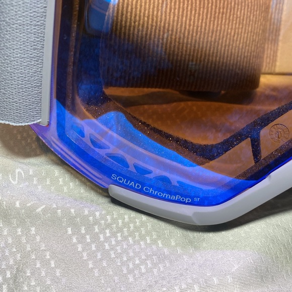 Smith Squad Snow Goggles Cloudgrey ChromaPop Storm Rose Flash /Yellow Lens Ski - Picture 3 of 7